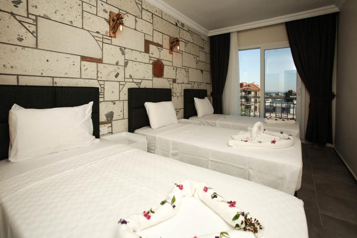 Lebedos Apart Hotel Gumuldur Exterior photo